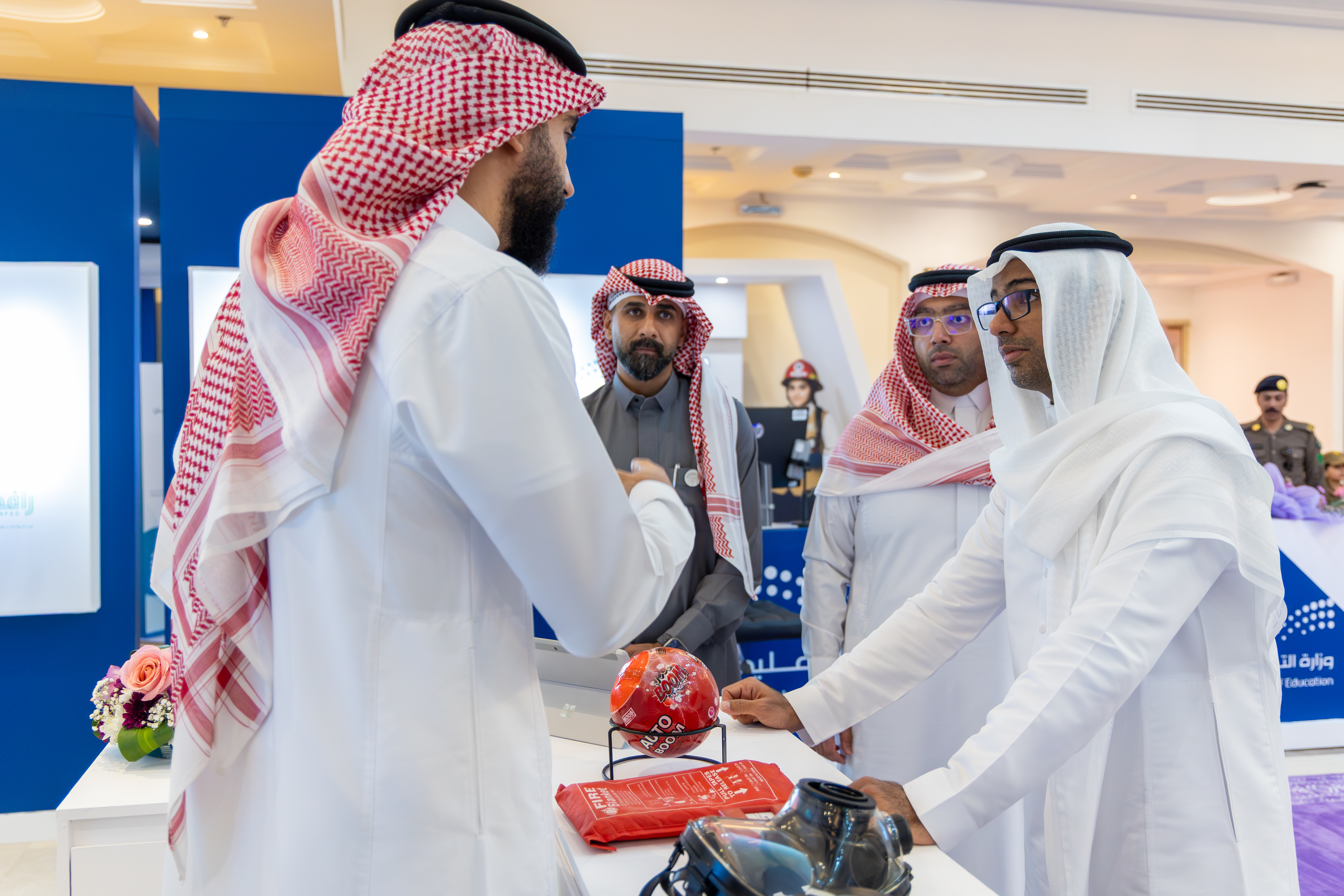 الجامعة الإسلامية تشارك في الملتقى العلمي الثالث للأمن والسلامة والمرافق 2025م